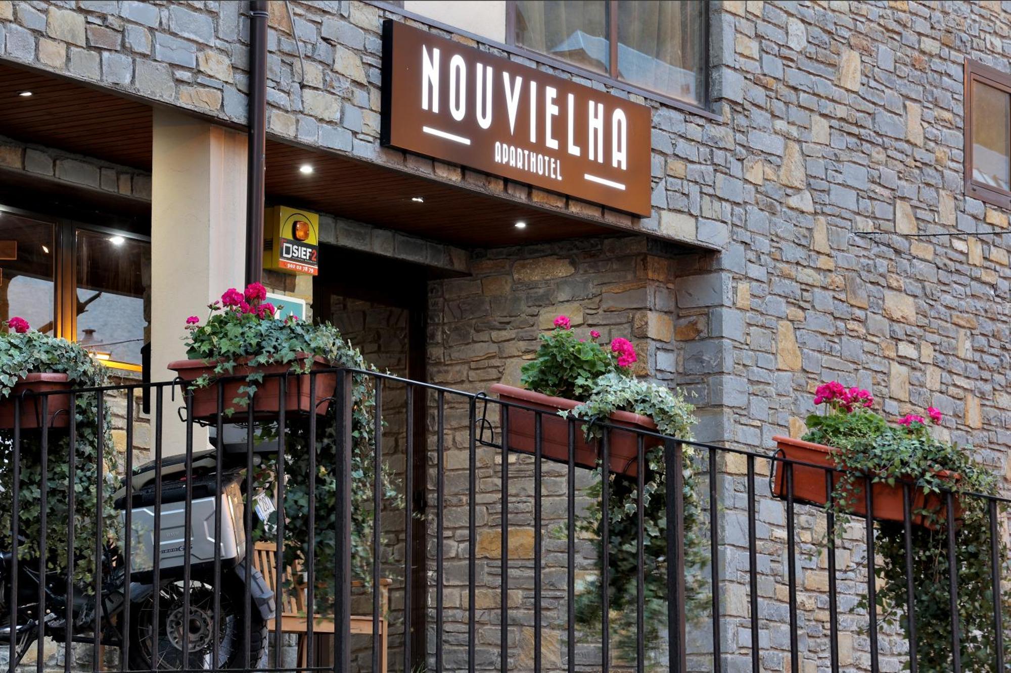 Aparthotel Nou Vielha Exterior foto